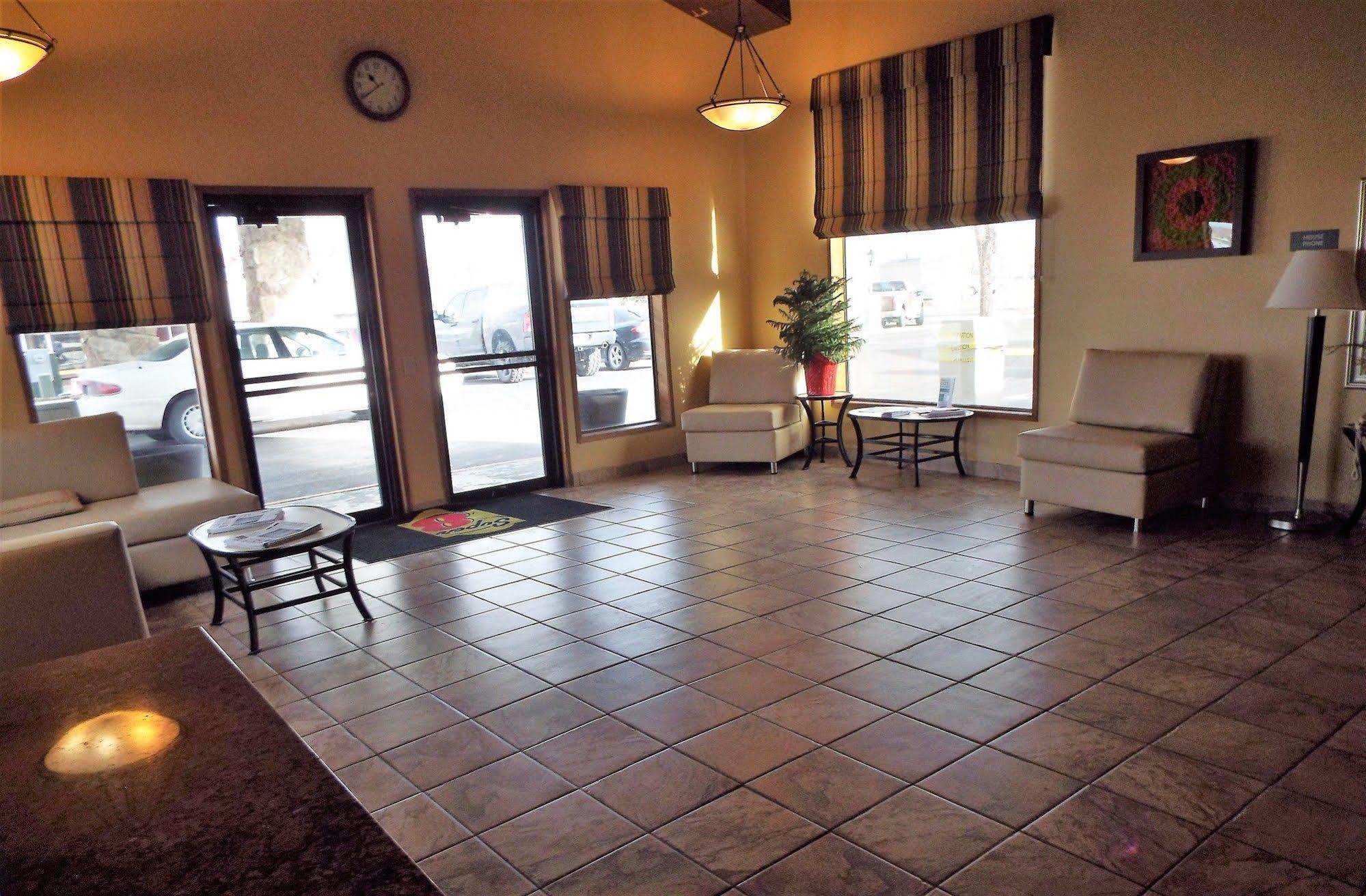 Super 8 By Wyndham Casper East/Evansville Экстерьер фото