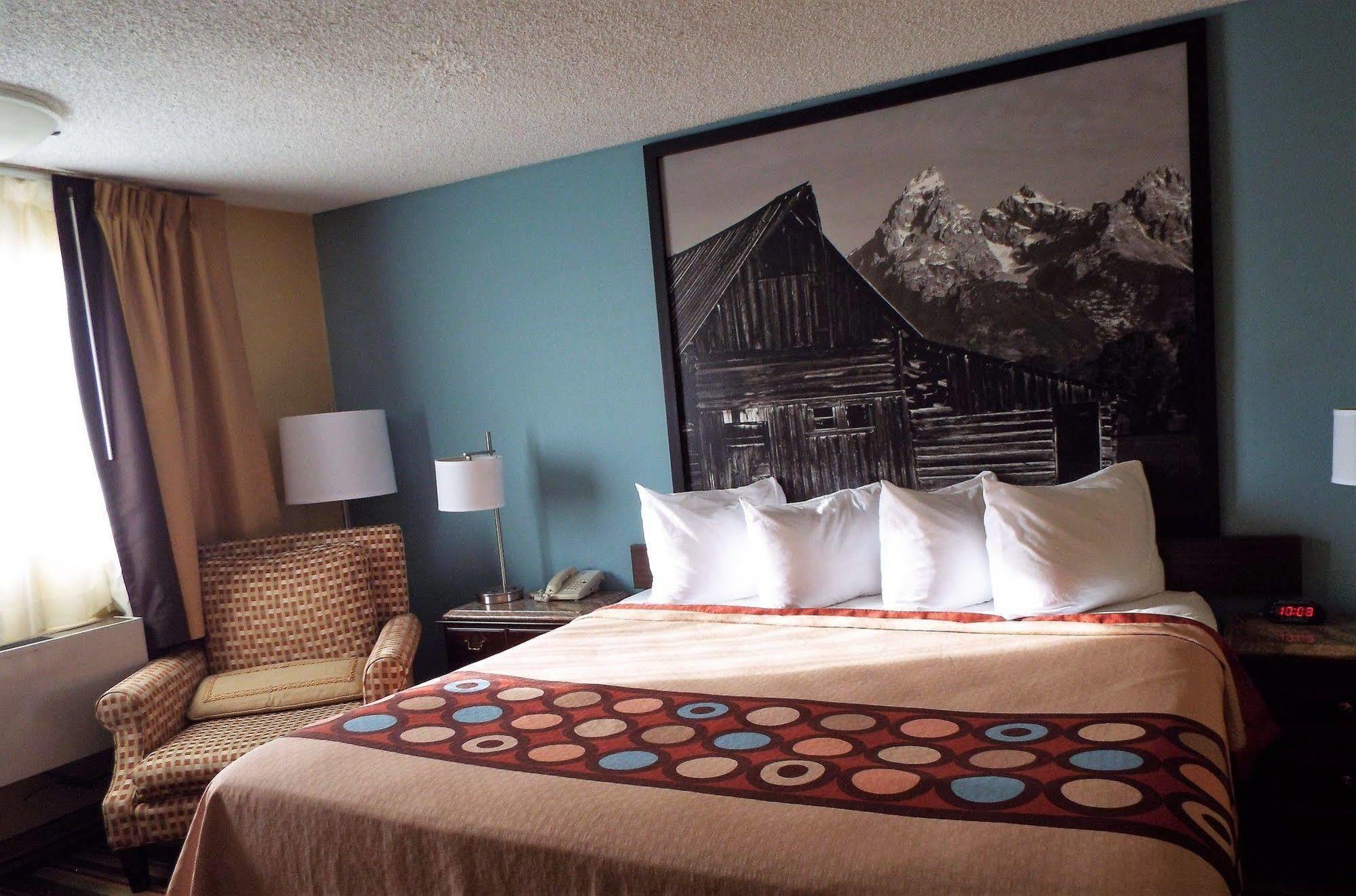 Super 8 By Wyndham Casper East/Evansville Экстерьер фото
